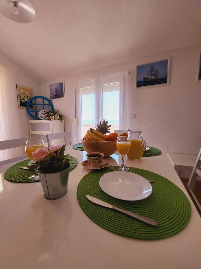 Apartment Beverly Kozino - By The Sea With Free Parking