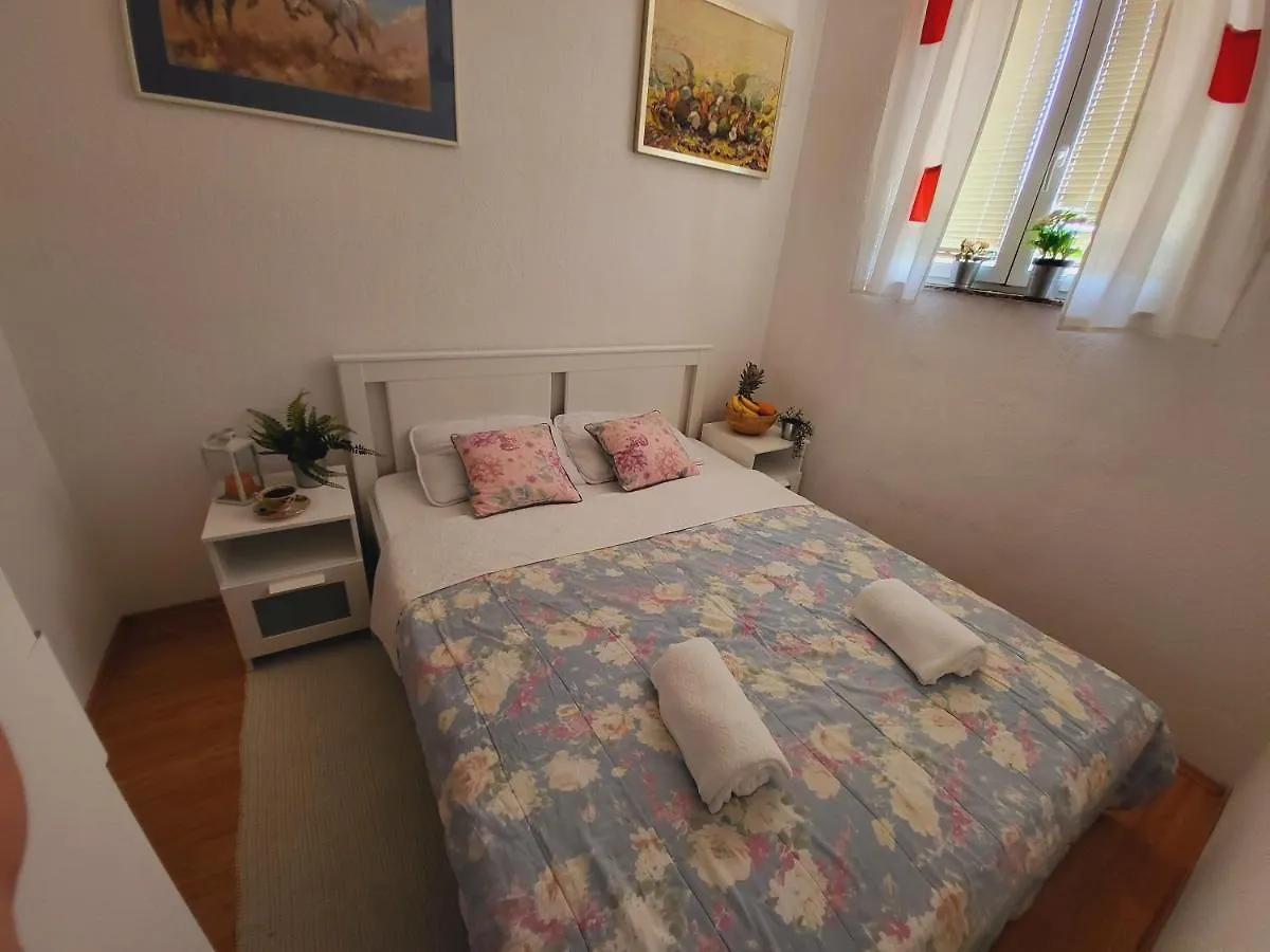 Apartment Beverly Kozino - By The Sea With Free Parking
