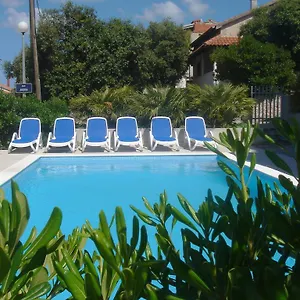 Apartment Laurus I, Kožino